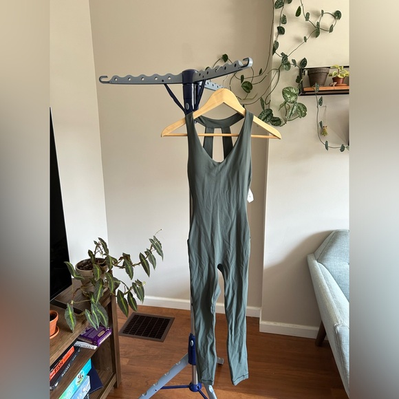 NWT Athleta Transcend bodysuit in Bali green XS - Picture 7 of 14